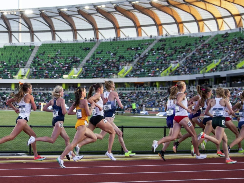 Appleton moves through the pack.