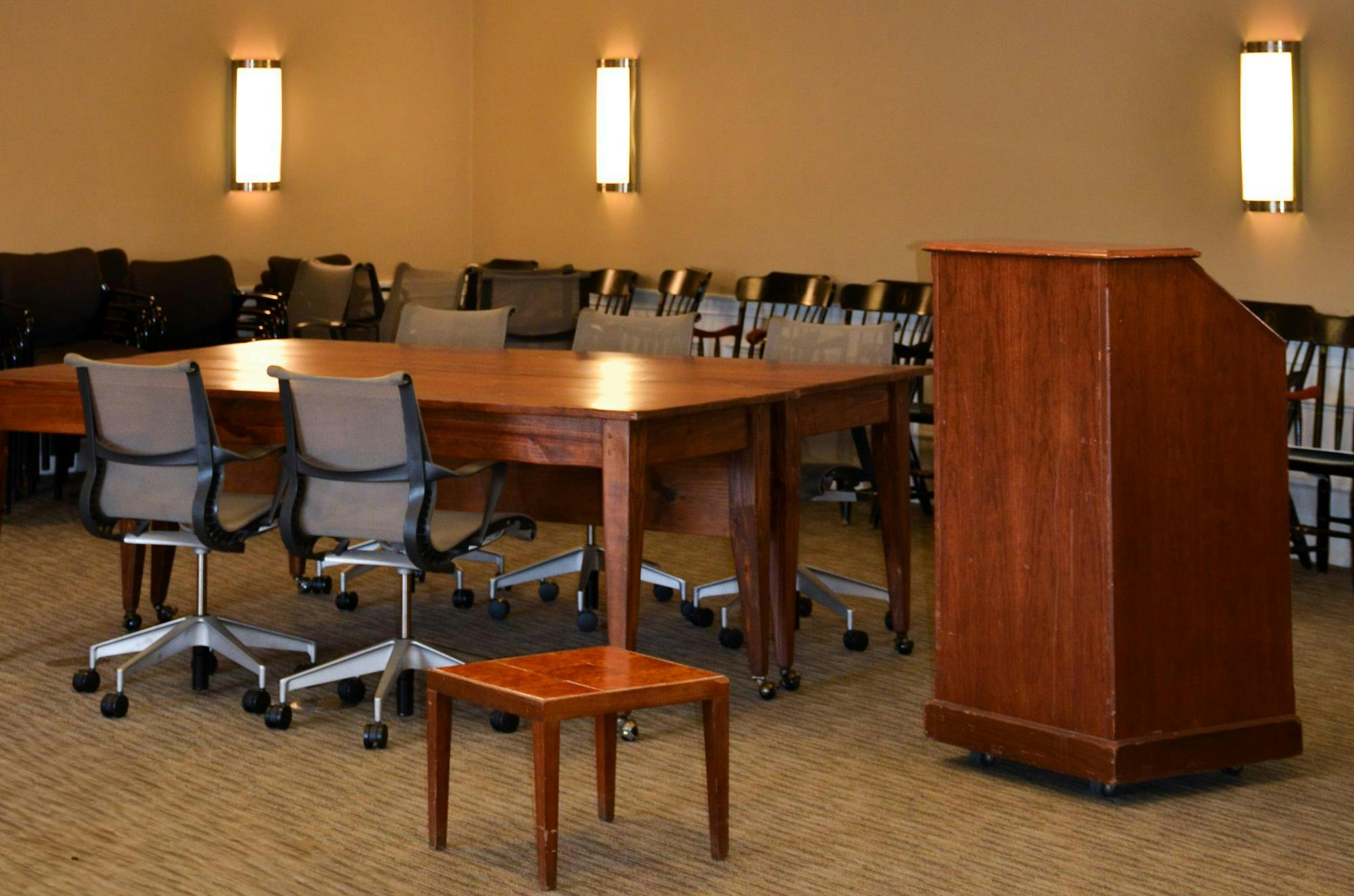 In a closed special election immediately following the regular Committee meeting, Cody Scarce, Committee member and third-year College student, was chosen as the next vice chair for investigations.