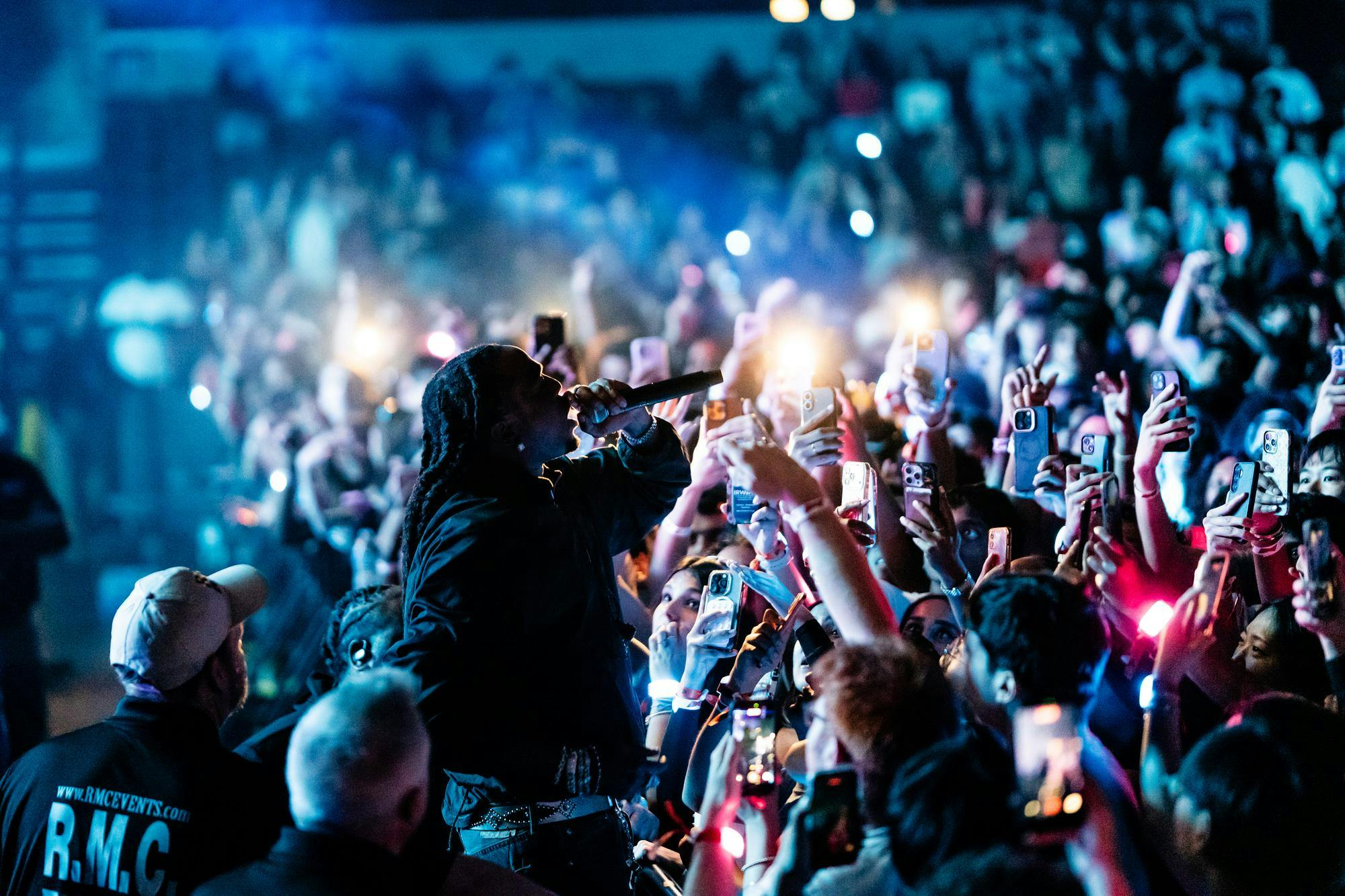 This year, a longing for 2016 has captured the internet’s fancy, a sentiment seemingly echoed by the mob of students that filled the lower levels of John Paul Jones Arena Saturday night to witness a concert from rapper Quavo. 