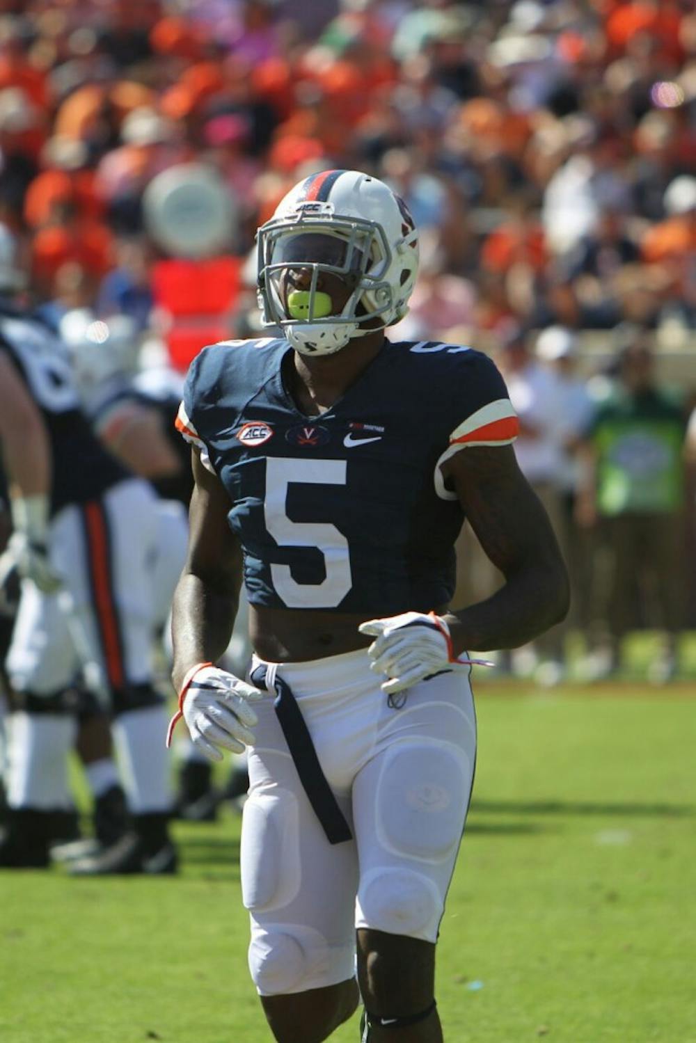 <p>Senior wide receiver Doni Dowling recorded four touchdowns and had over 10 yards per reception in each game in Virginia's four-game winning streak.&nbsp;</p>
