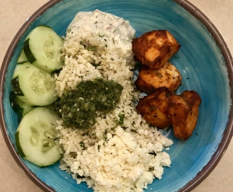 Zoës Kitchen offers a wide variety of fresh and healthy Mediterranean-style food.&nbsp;