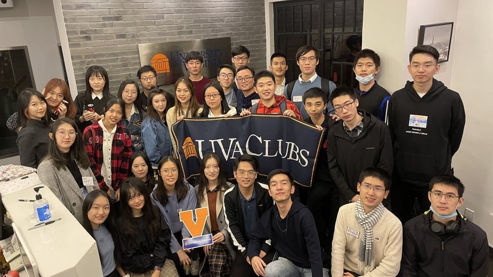 中国留学生可以在保持弗大学生身份的同时在复旦大学选课并在其校内住宿。
