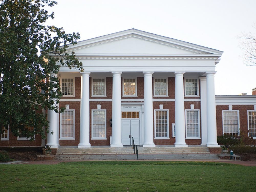 In 2015, the University admitted 990 of the 2,597 students who applied to transfer into the University.