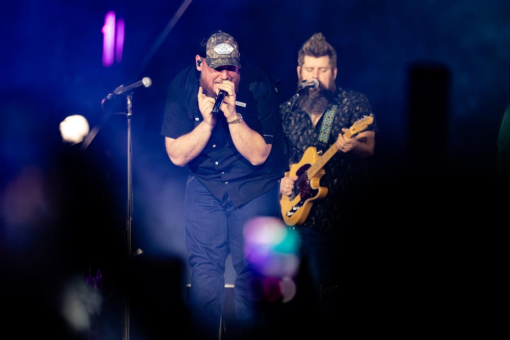 lukecombs-25