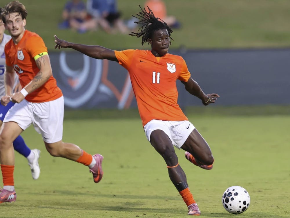 Sami Oulouheu unleashes a crucial shot.