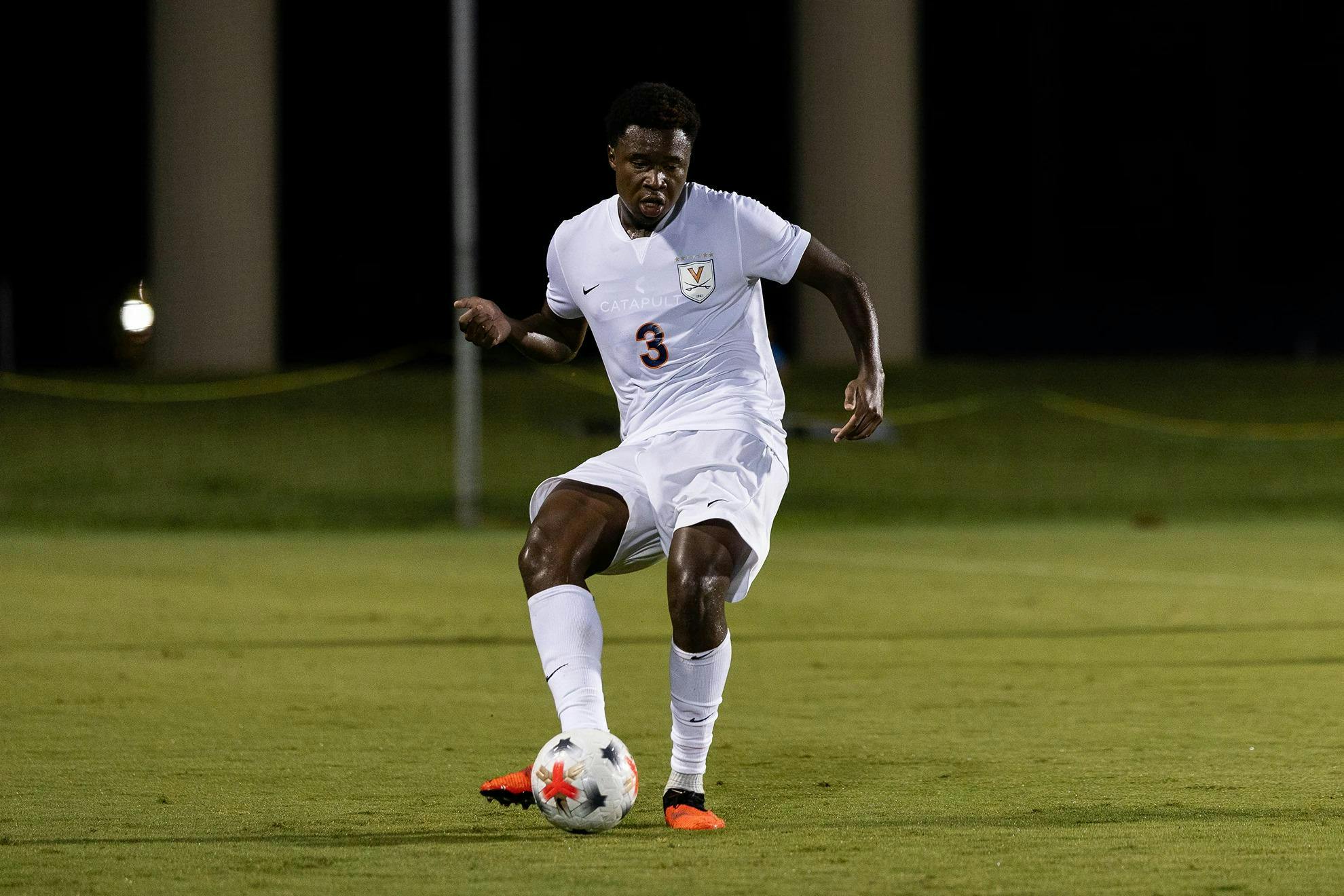 Isaac Mwakutuya's second yellow late in the first half spelled disaster for a Virginia team already down 2-0.