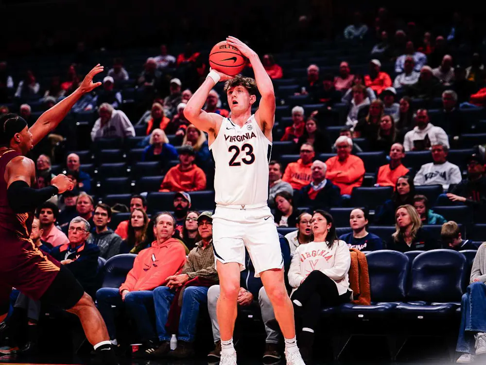TJ Power shoots a corner three-pointer Thursday night against Bethune-Cookman.