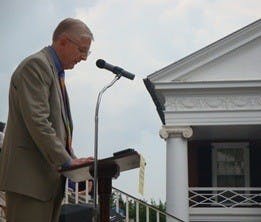 Economics Prof. Kenneth Elzinga