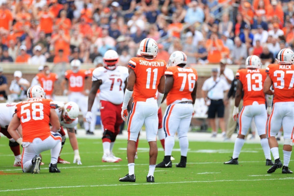 Sophomore outside linebacker Charles Snowden led the defense for the day with a team-high and career-high 11 tackles.&nbsp;