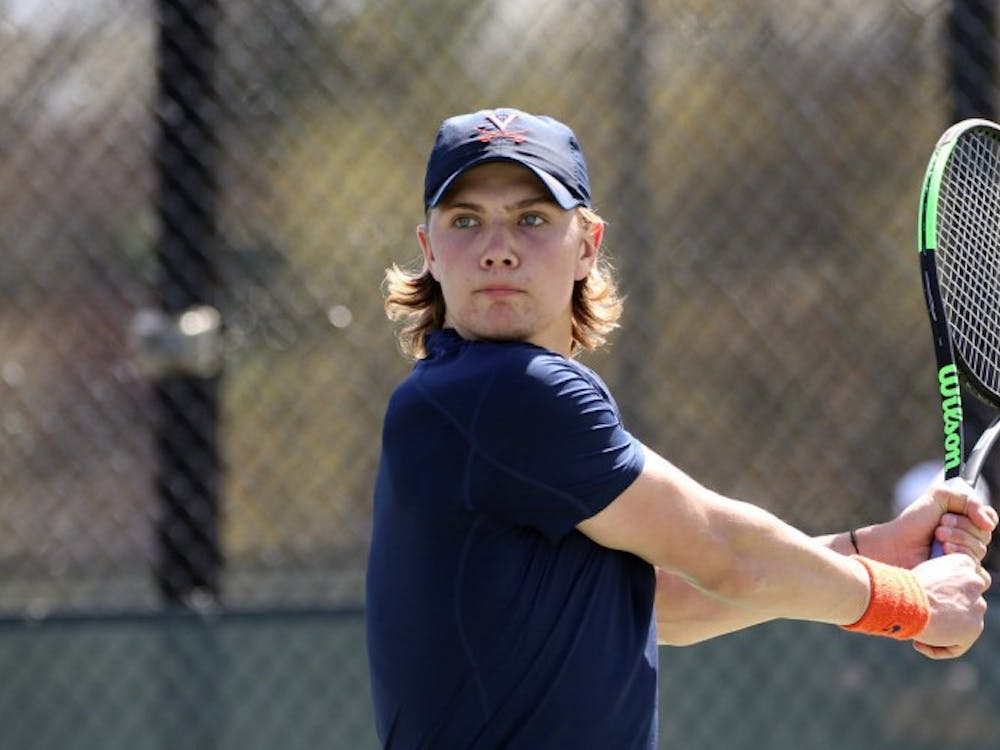 Sophomore Carl Söderlund's singles victory was crucial for Virginia in rallying to defeat Clemson on the road.