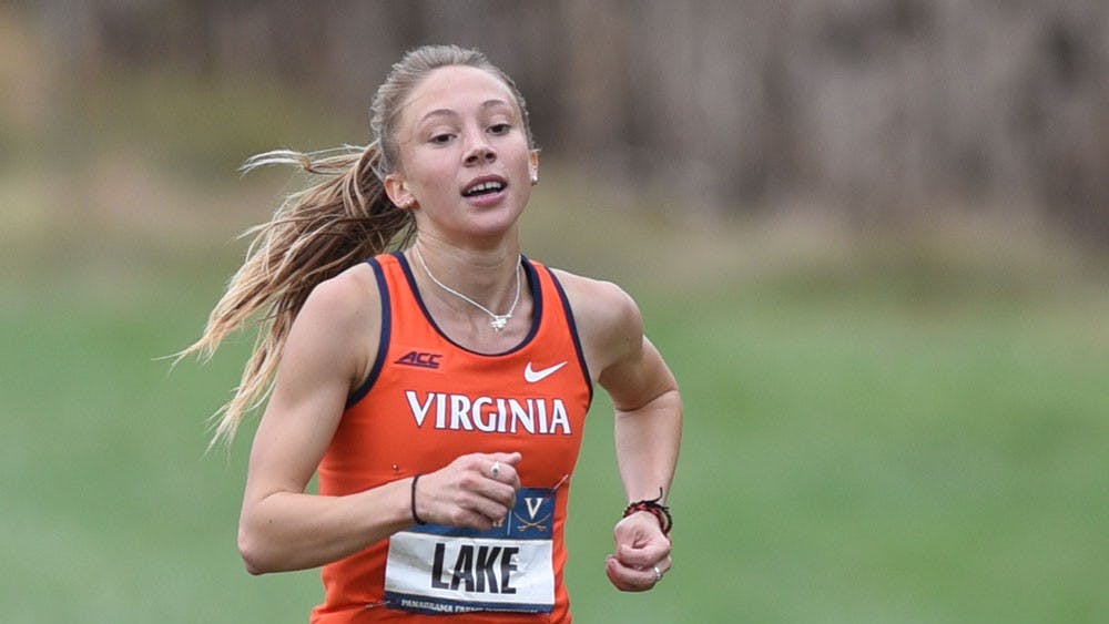 Graduate student Iona Lake defended Sarah Falker’s title from 2014, winning the women’s Division I 5K at the Virginia/Panorama Farms Invitational.