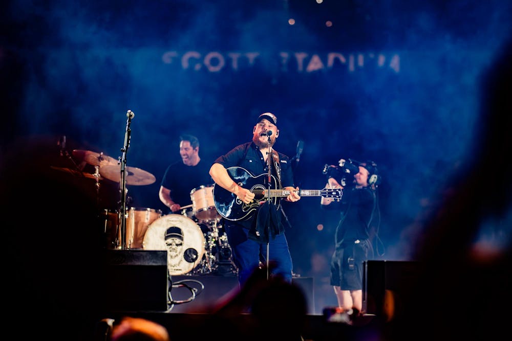 Combs came on stage at 9 p.m., with an almost two hour long setlist