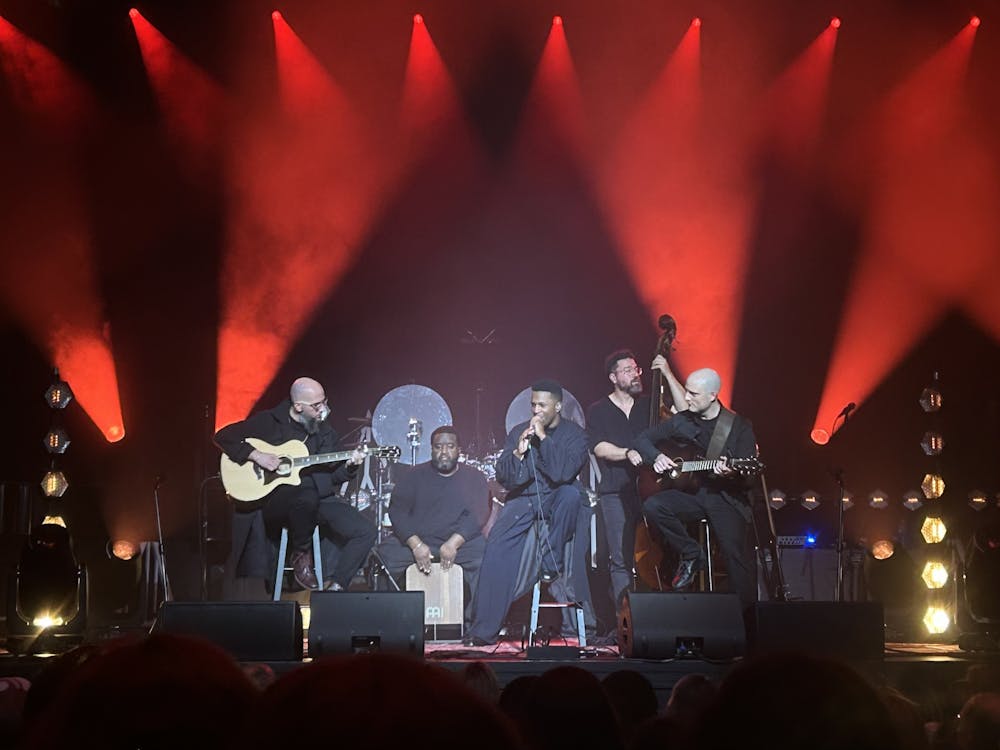 The holiday spirit came alive at The Paramount Theater Wednesday evening, as Leslie Odom Jr., Tony and Grammy Award-winning artist, took the stage for “The Christmas Tour.” 