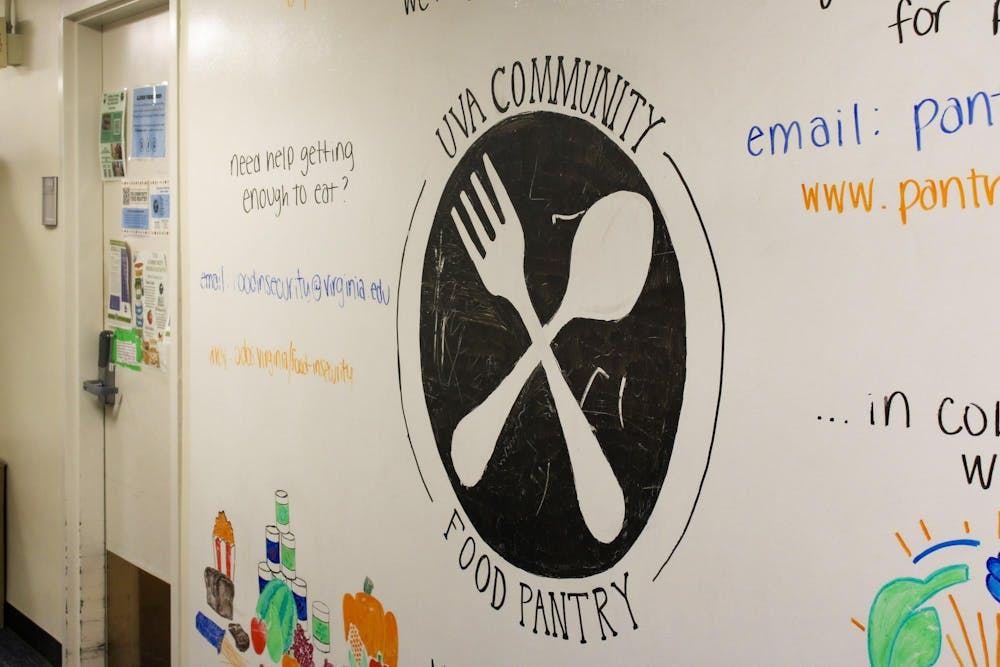 Un poco menos de dos mil libras de comida fue recolectada. 