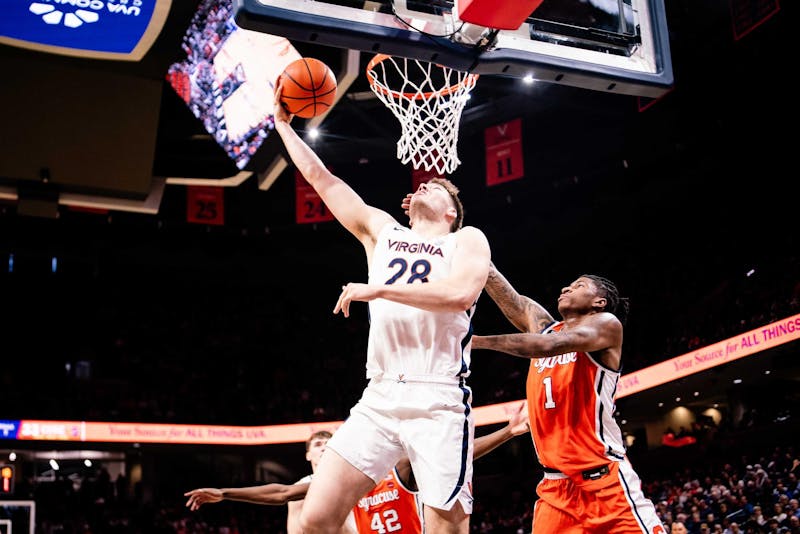 No. 18 Virginia earns 20th win of the season in tight affair with Syracuse