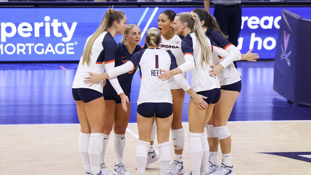In Virginia's final home game of the season, the Cavaliers hung close in each set but fell to No. 19 North Carolina without winning one.