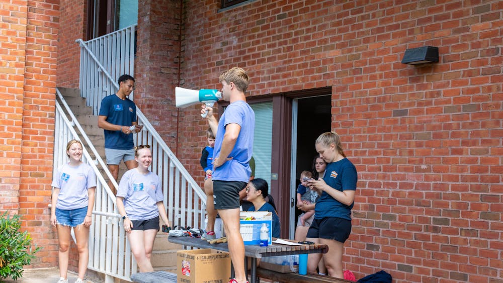 HRL facilitated move-in along with 240 residential advisor staff — upperclassmen students who live within dorm communities