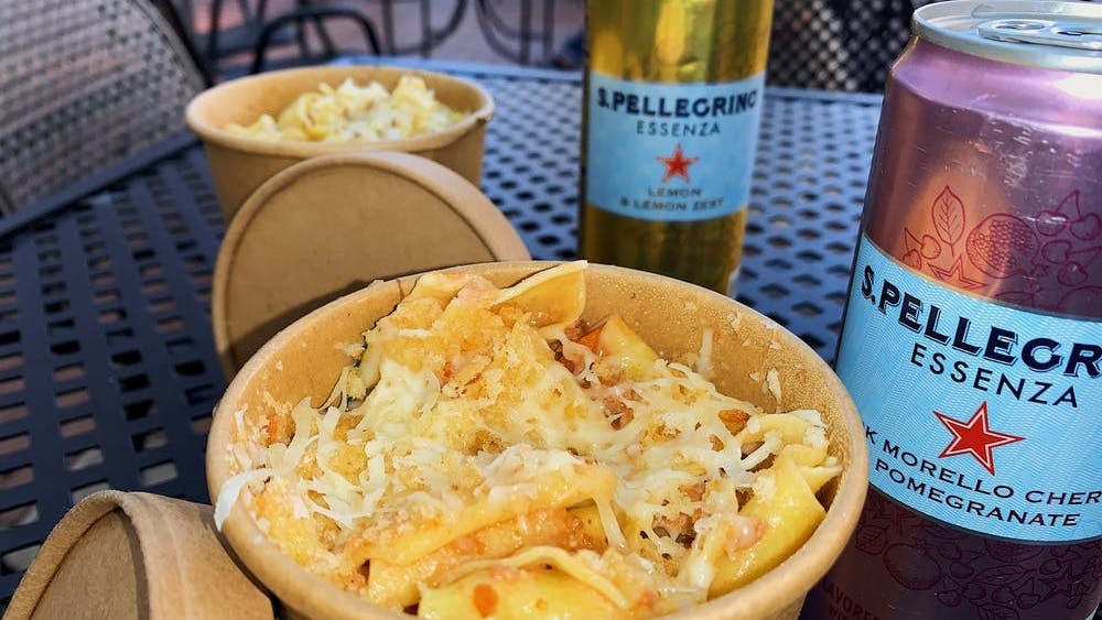 The Bolo 是对番茄肉酱进行改良后,用自制香肠和新鲜薄荷手工制成的帕帕代尔意面