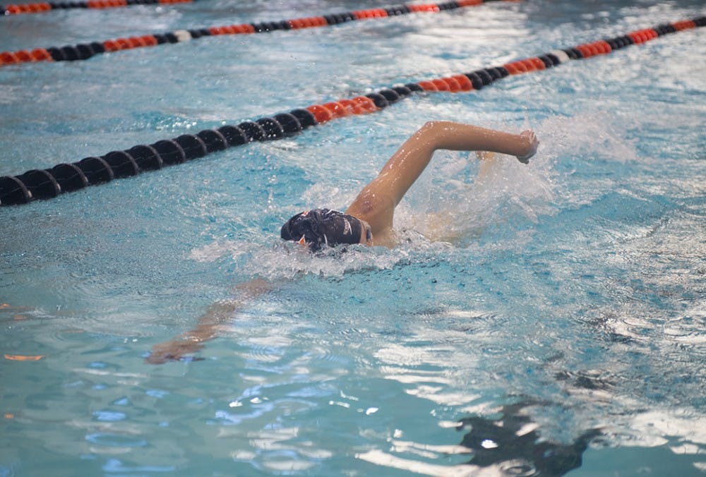 Leah Smith defended her national titles in the 500 and 1,650-yard freestyle at the NCAA championships this weekend.