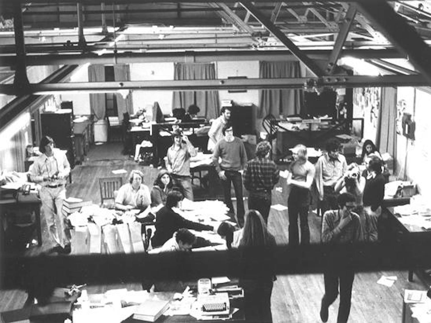 sun newsroom (nov. 14, 1975).jpg