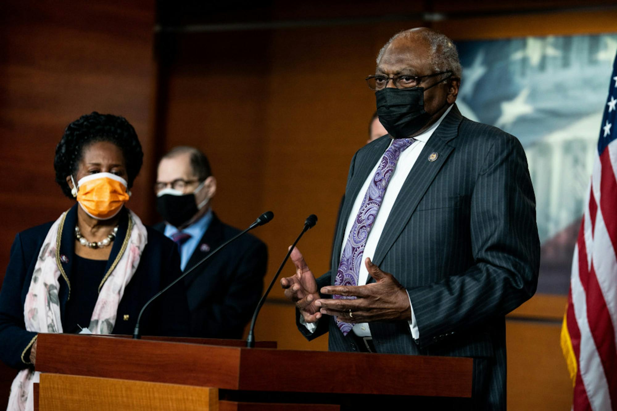 CONGRESS-GUNS-4-scaled