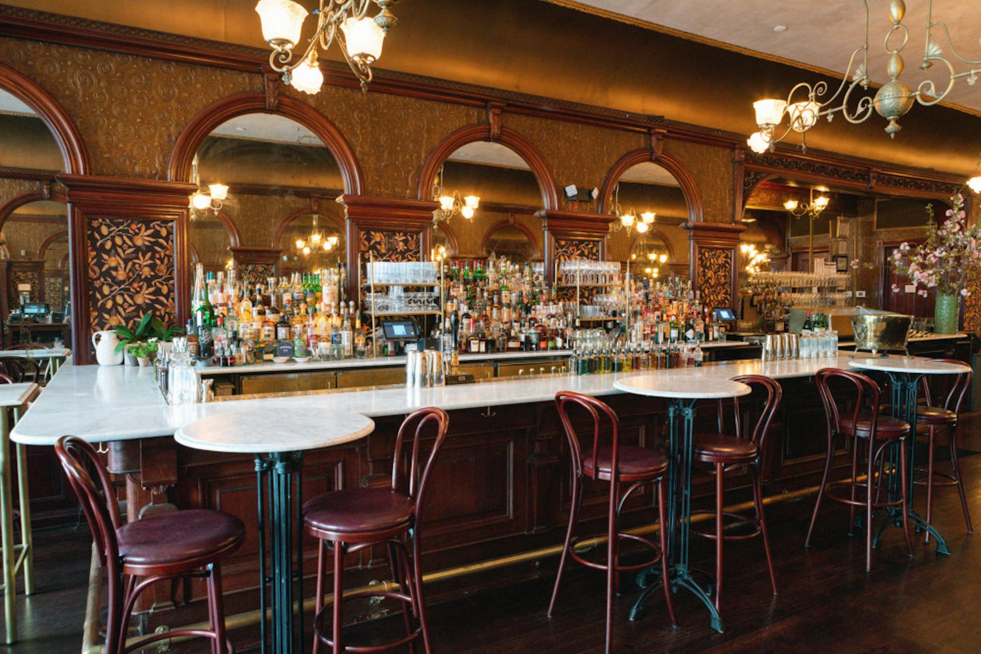 NY-RESTAURANT-REVIEW-4-scaled