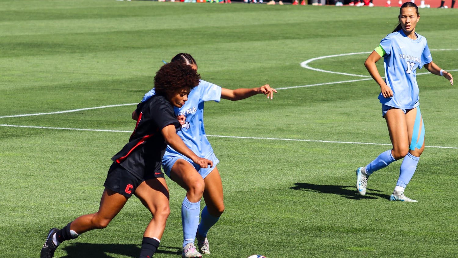 Forward Alanna '27 at the women's soccer game against Columbia at Berman Field on Sept. 20, 2025. (Dante de la Peña/ Sun Staff Photographer)