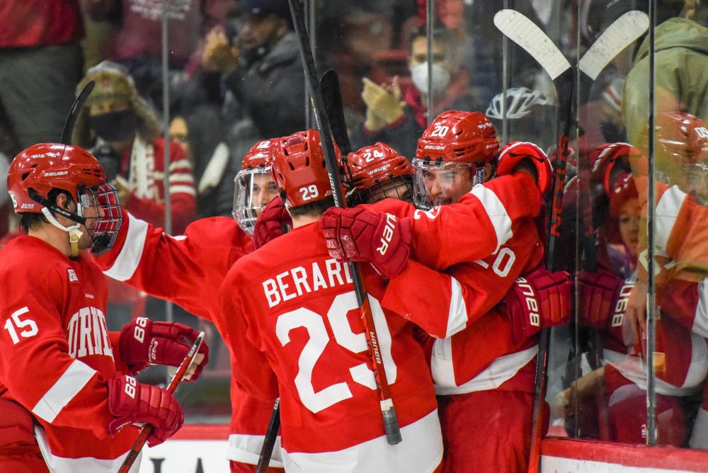 BYT-HarvardHockey-12-scaled