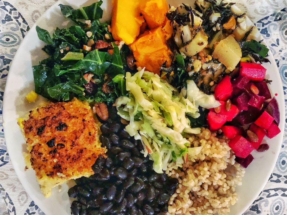 Pg-8-Dining-Macro2-Rae-Specht-Sun-Staff-Writer