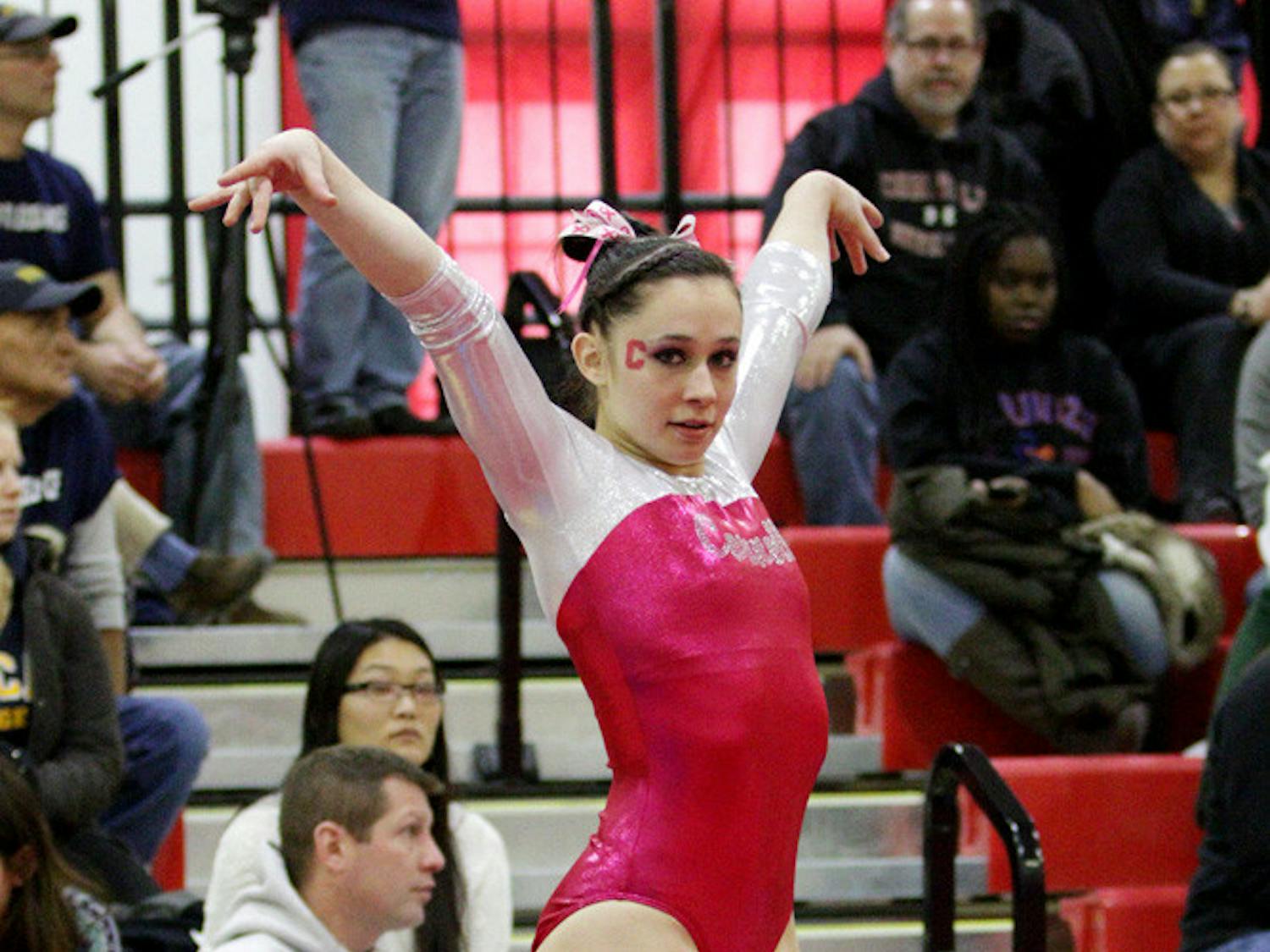 Pg-12-Gymnastics-by-Jason-Ben-Nathan-Senior-Photographer