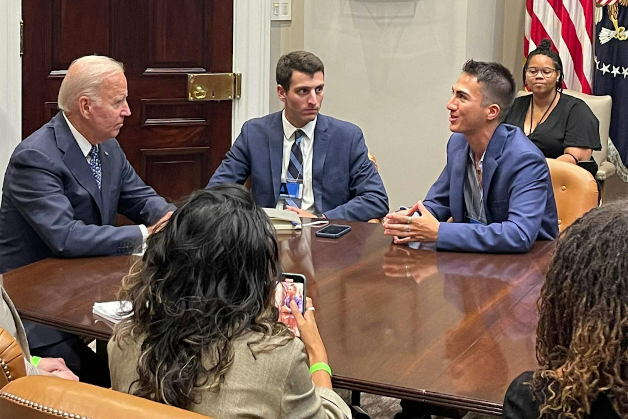 Pg-1-Tiktok-Courtesy-of-Vivian-Tu