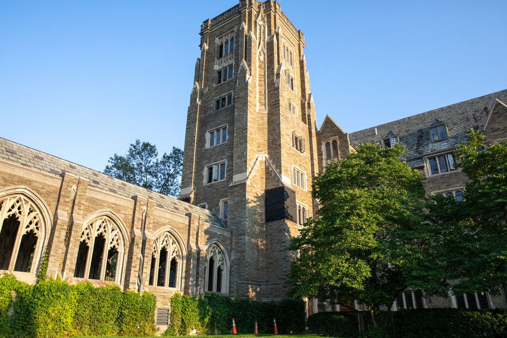 Housing-Update-by-Julia-Nagel-Photo-Editor