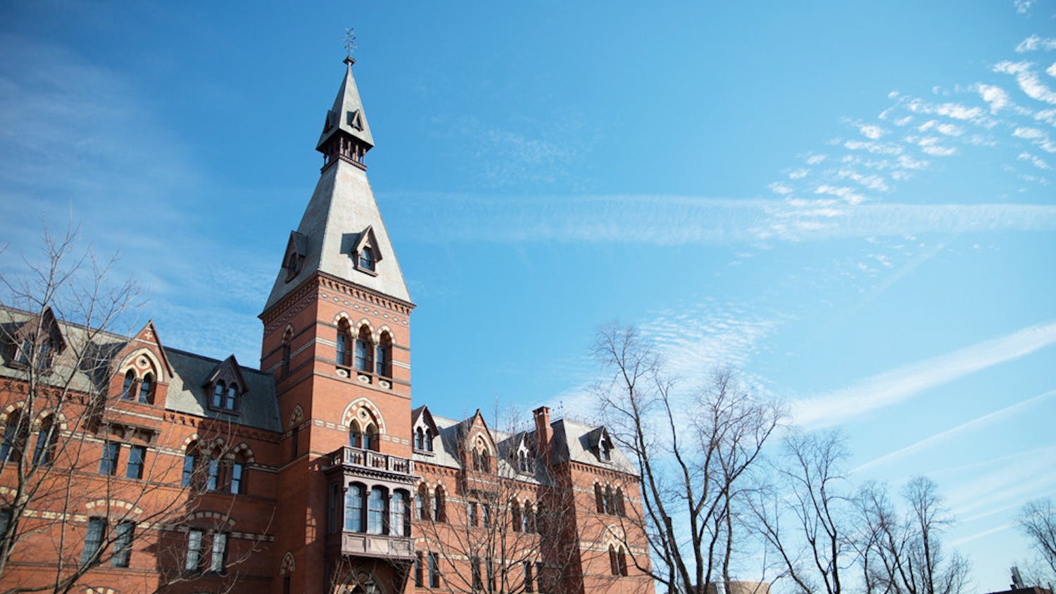 Pg-1-Sage-Hall-Cameron-Pollack-Senior-Photographer