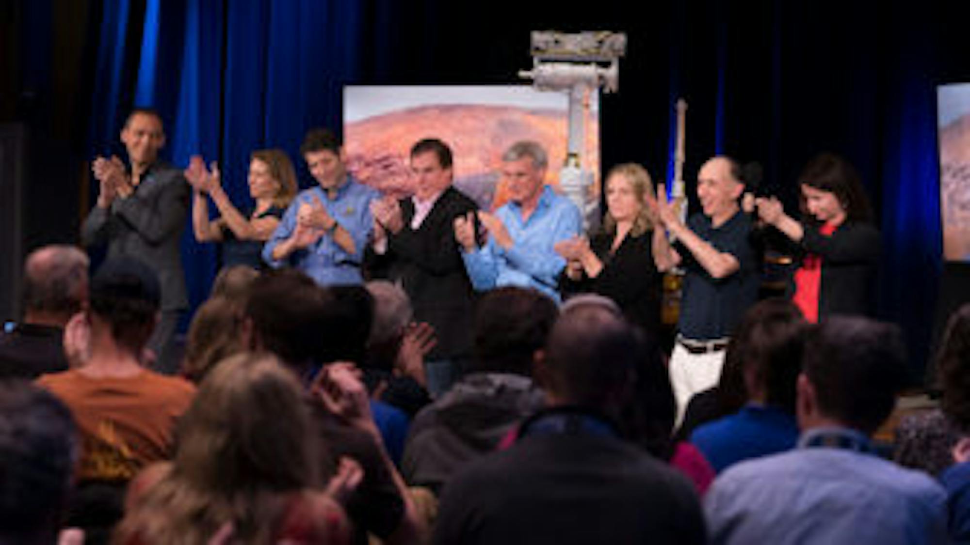 A final round of applause for Opportunity in Pasadena.