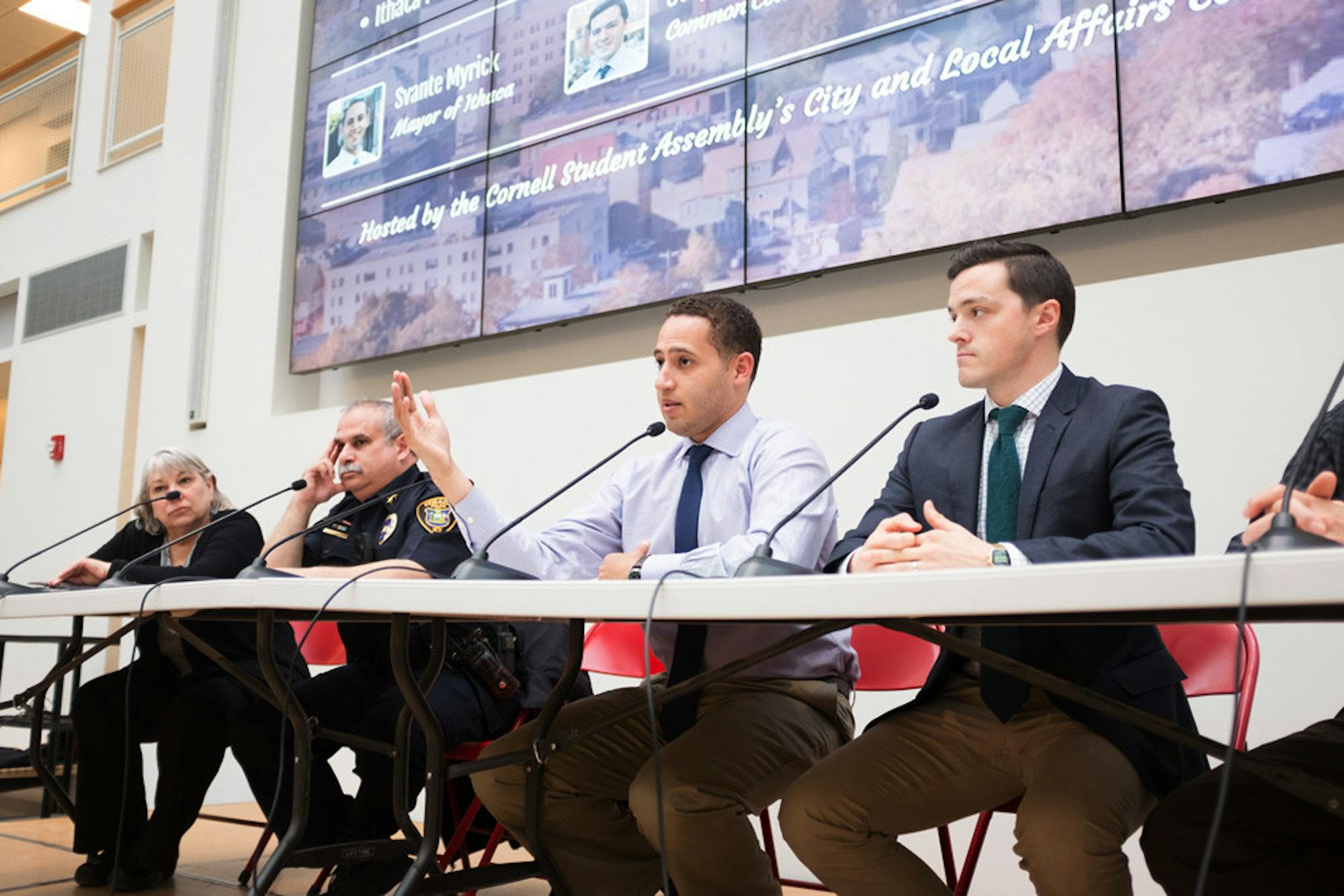 Pg-1-SA-Town-Hall-by-Brittney-Chew-Assistant-Editor