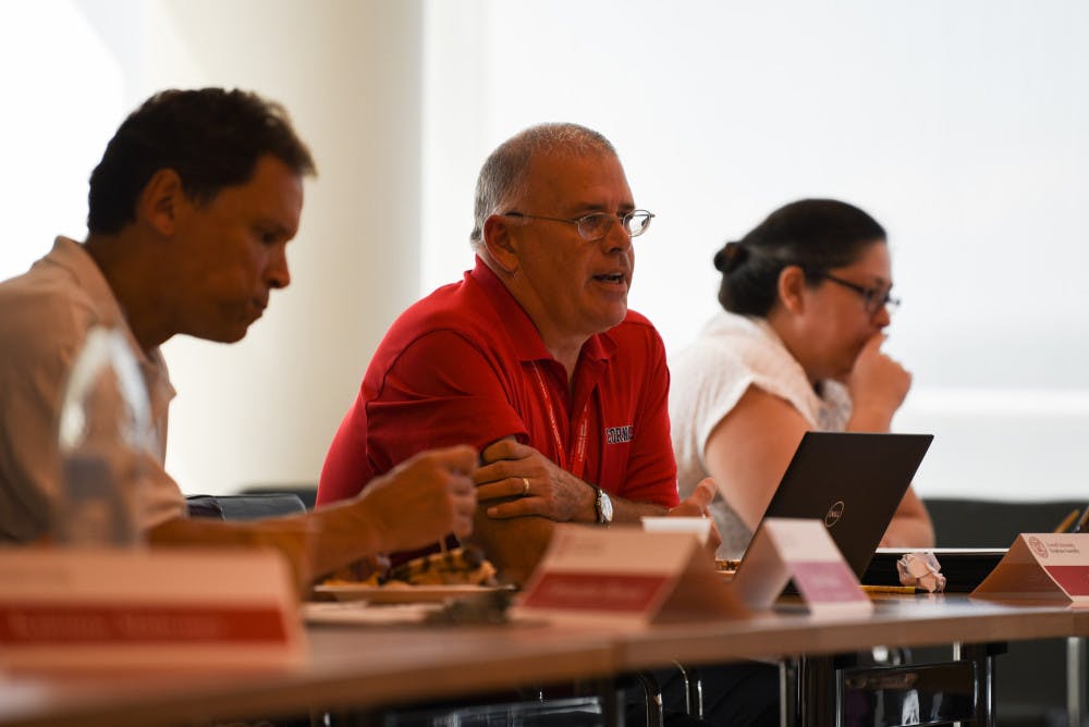 Pg-3-Employee-Assebmly-by-Boris-Tsang-Sun-Assistant-Photo-Editor