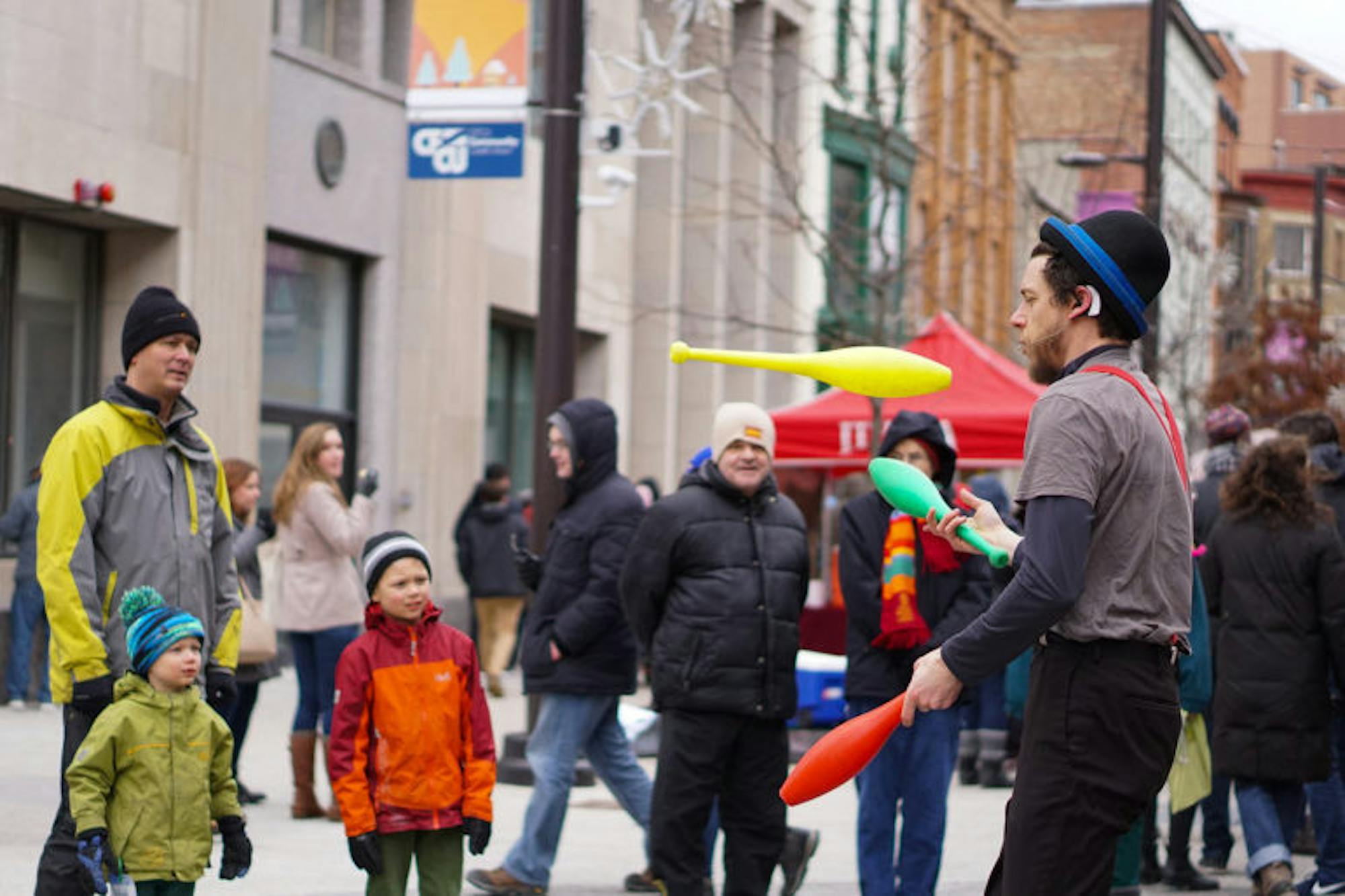A juggler entertains a crowd at the 21st annual Chili Cook-off.