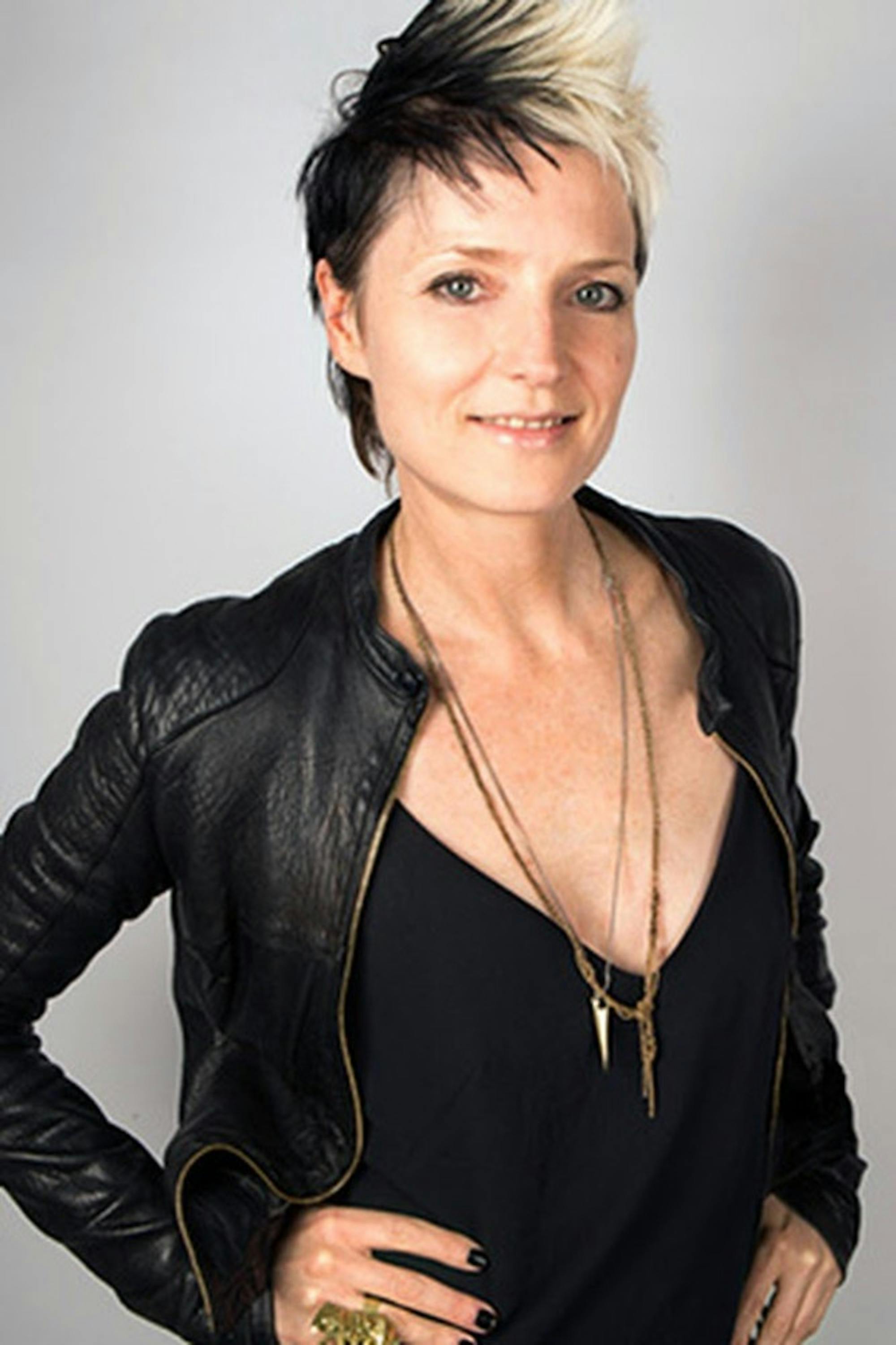 Picture-of-Malia-Mills