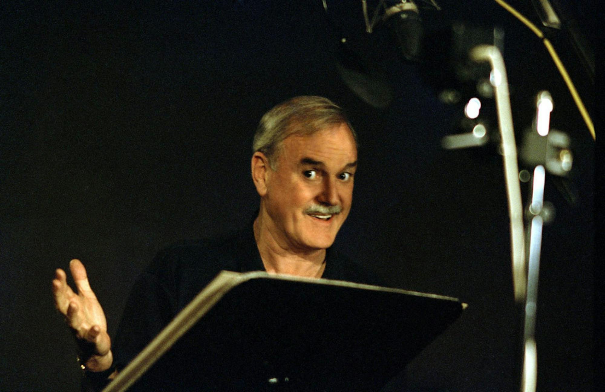 JOHNCLEESE