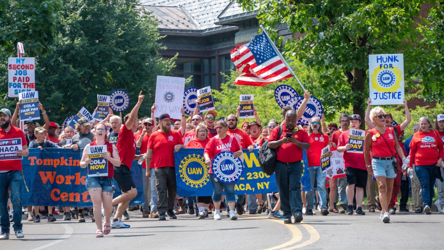 UAW-Rally-0055-scaled