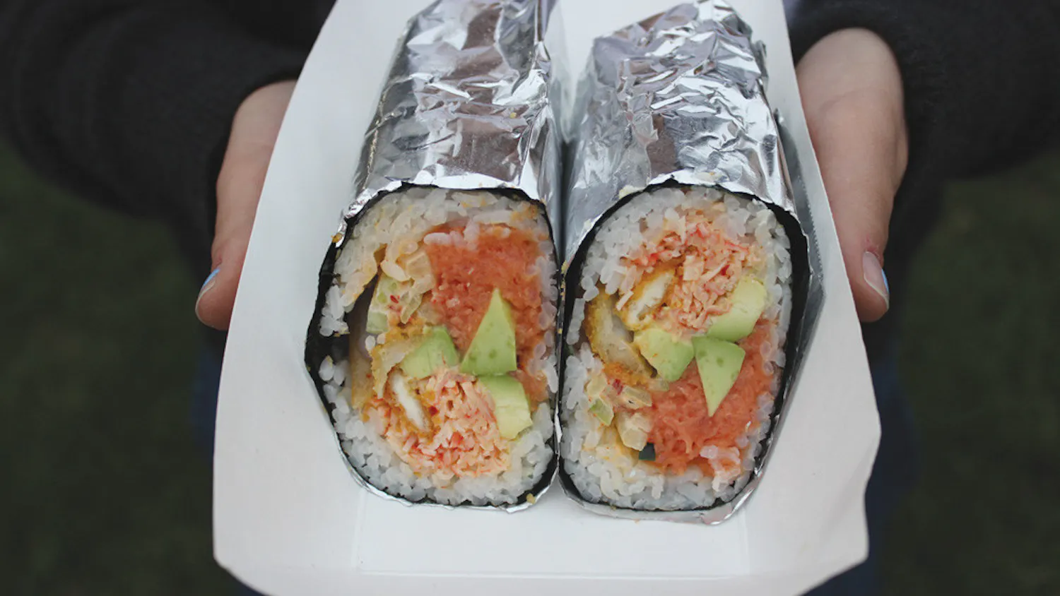 Pg-6-Dining-1-by-Karly-Krasnow-Staff