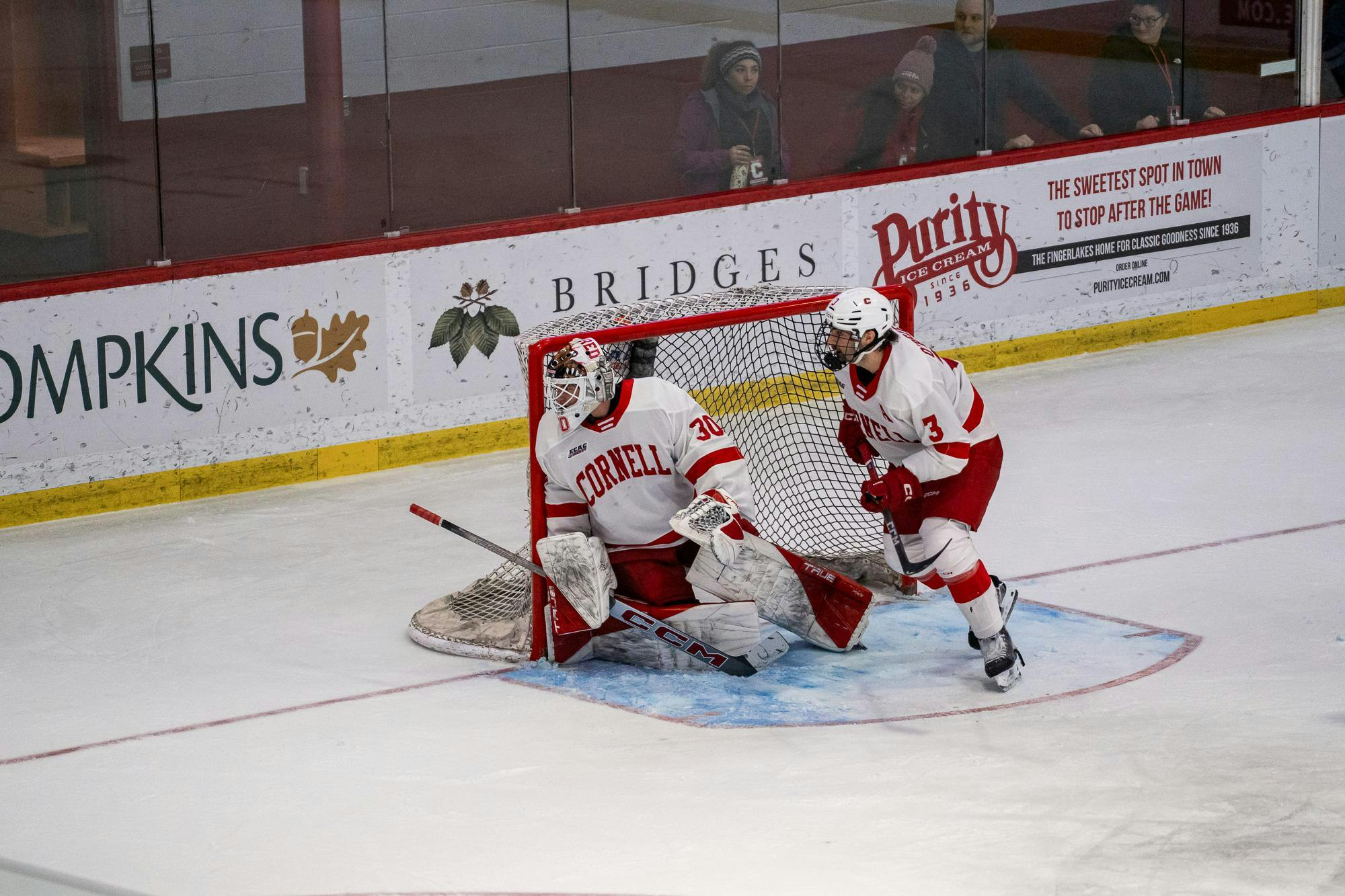 Big Red Men hockey VS Yale-12 (1).jpg