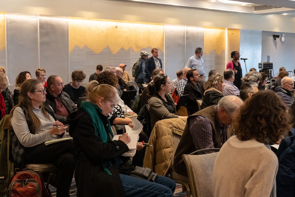 Faculty-Senate-scaled