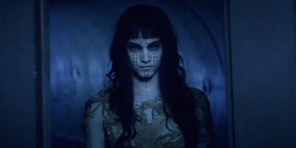 4db260ae068f5da5-2048x1024