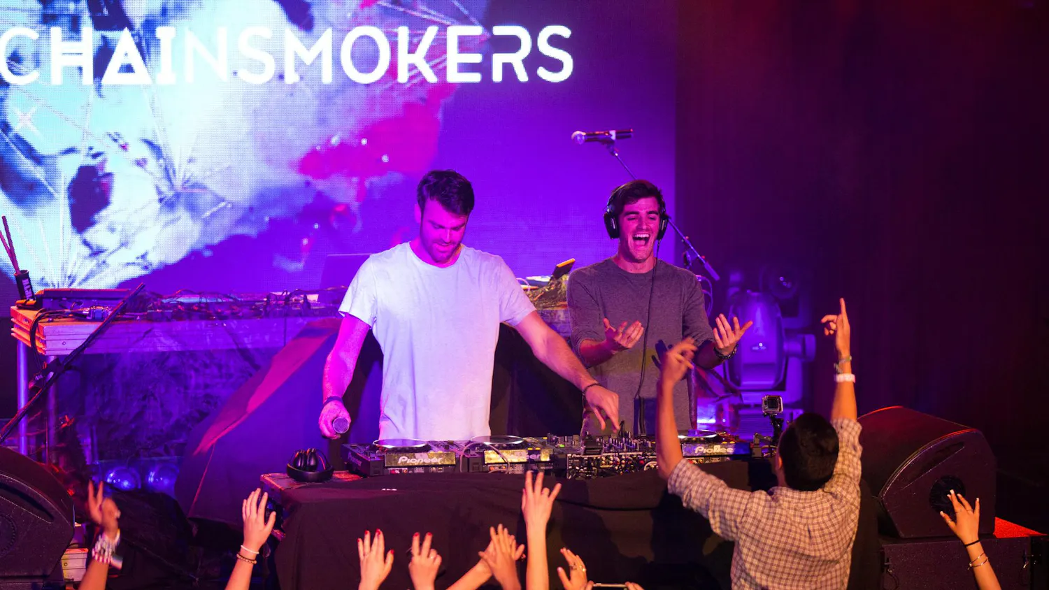 CHAINSMOKERS