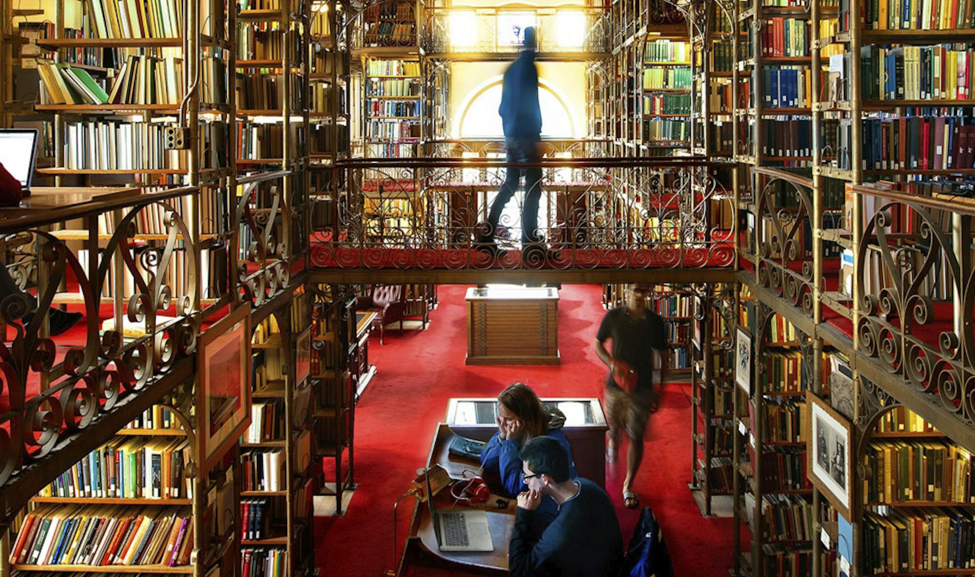 ad_white_courses_of_study