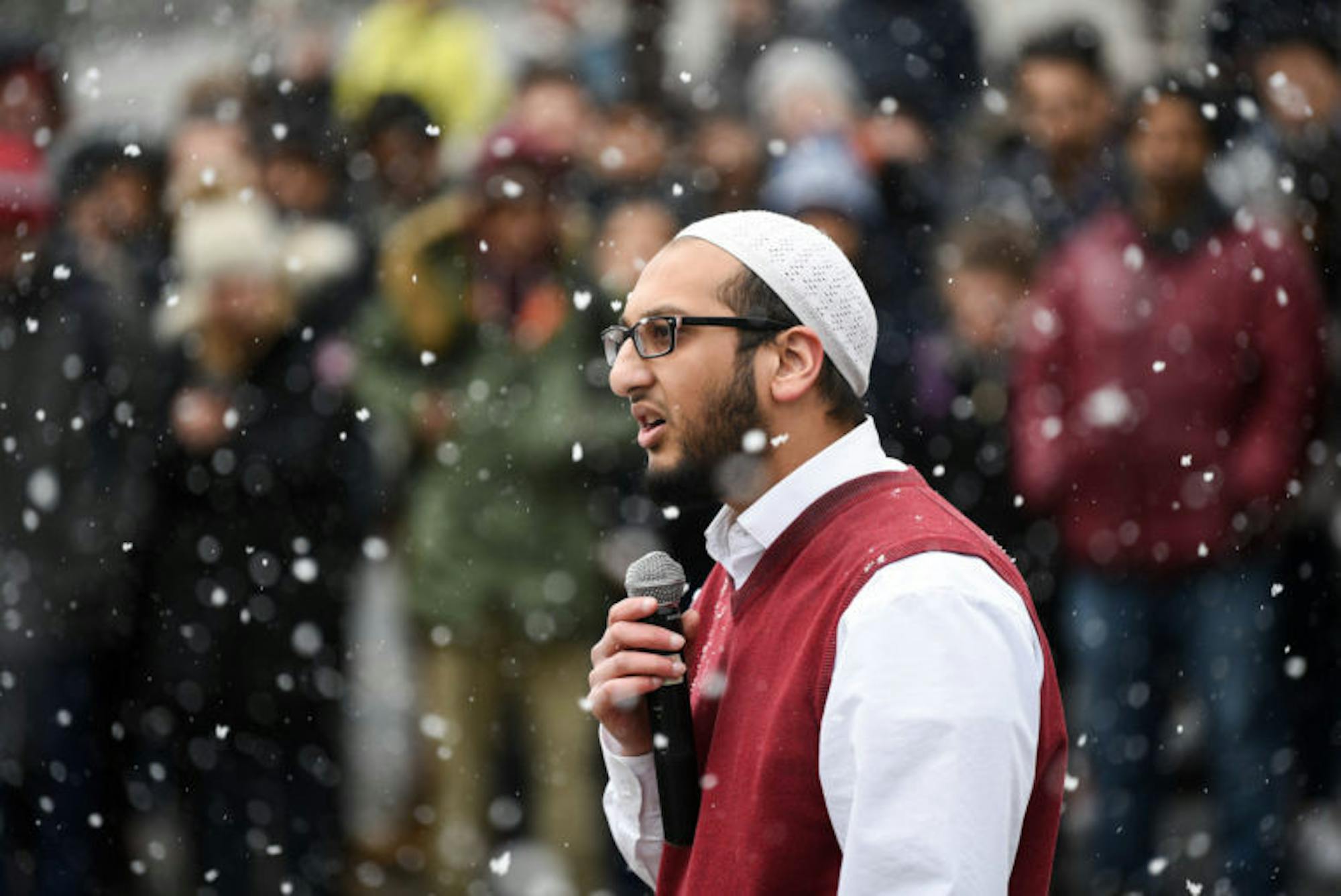 On Monday, the Cornell community honored victims of Friday's New Zealand mosque attack in a vigil hosted by Cornell's Muslim chaplaincy on Ho Plaza. (Boris Tsang / Sun Photography Editor)
