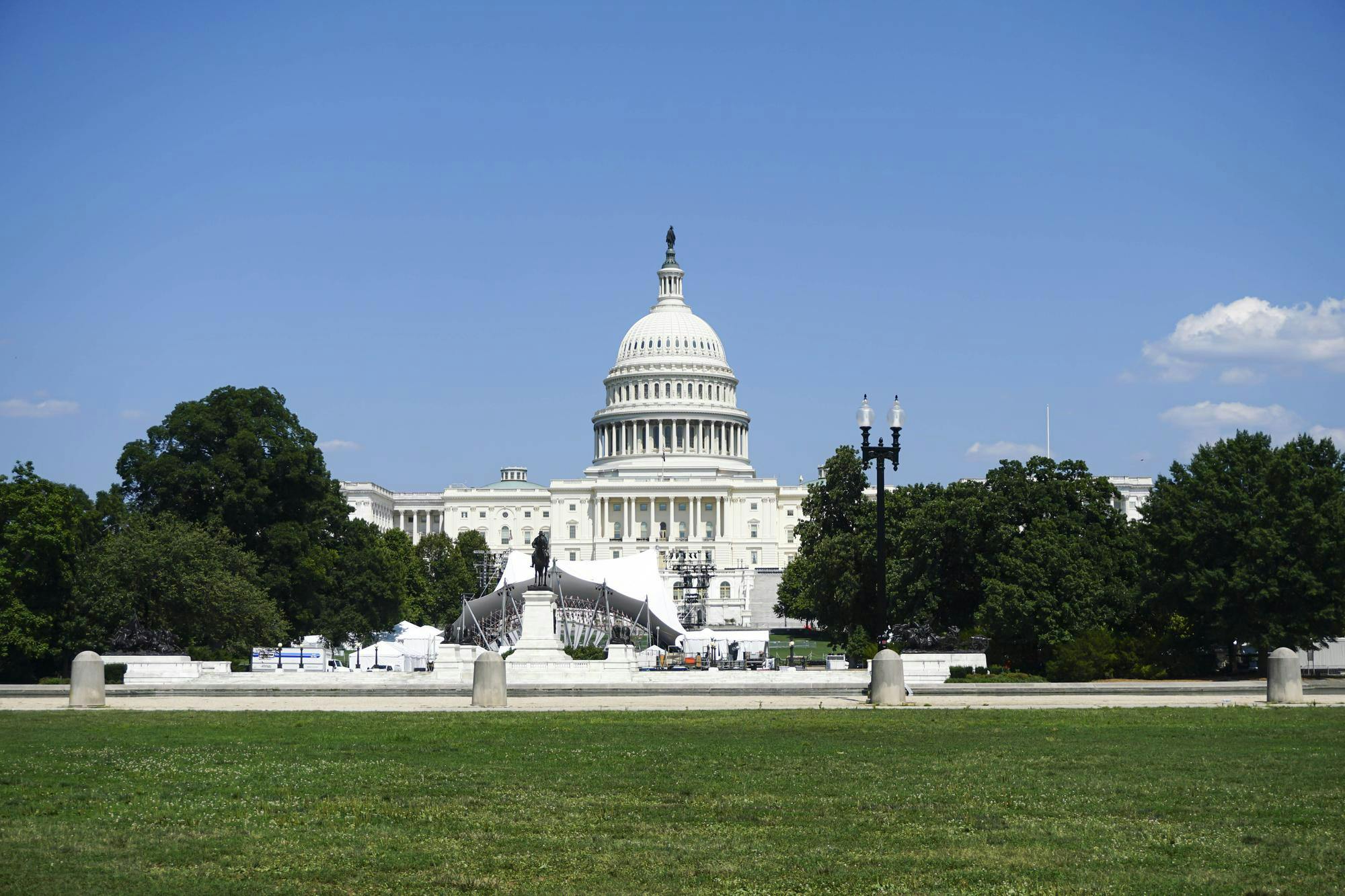 America 10 DC
