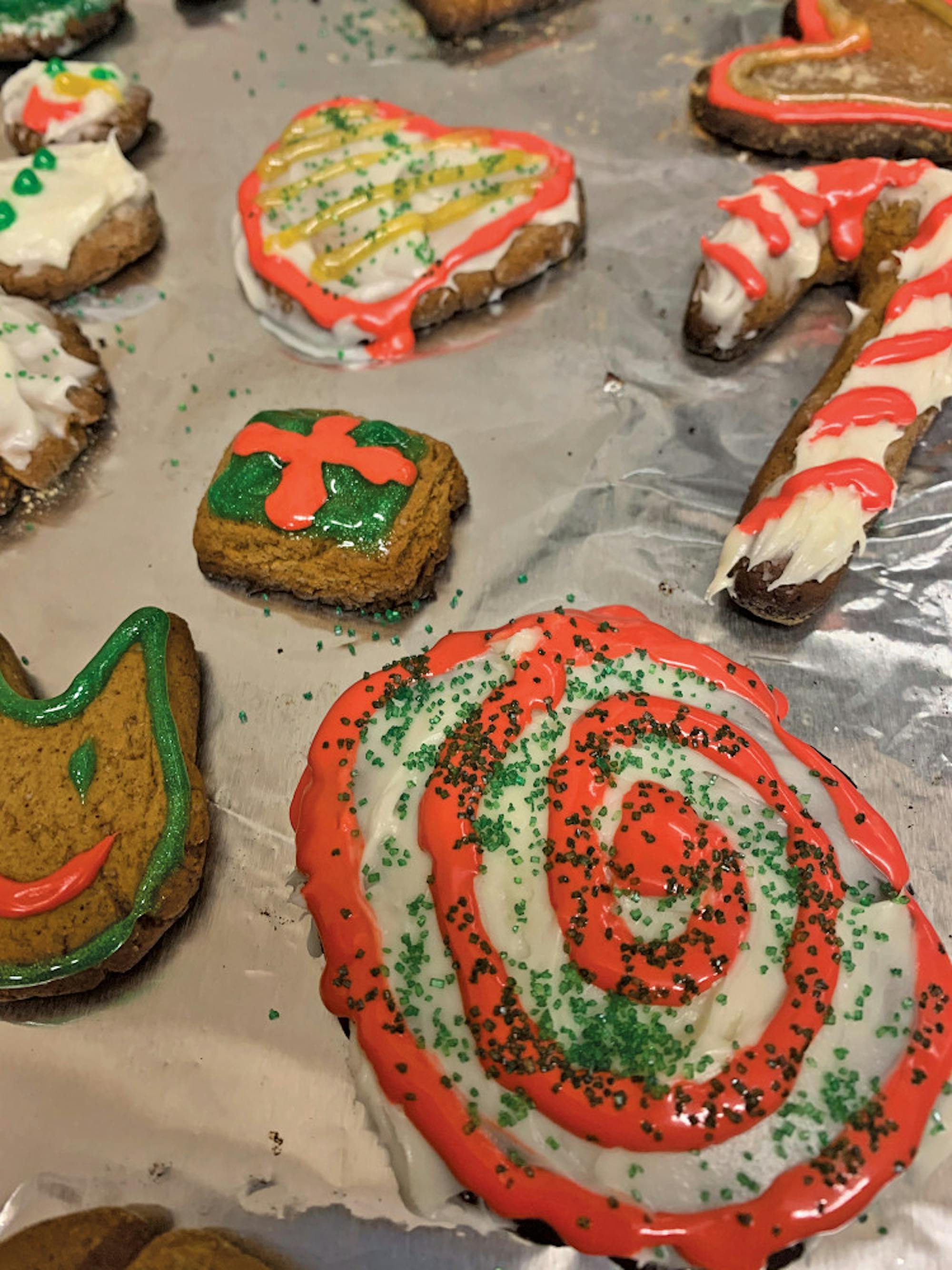 Pg-7-Dining-Vegan-Gingerbread-by-Jordan-Roth-Sun-Contributor