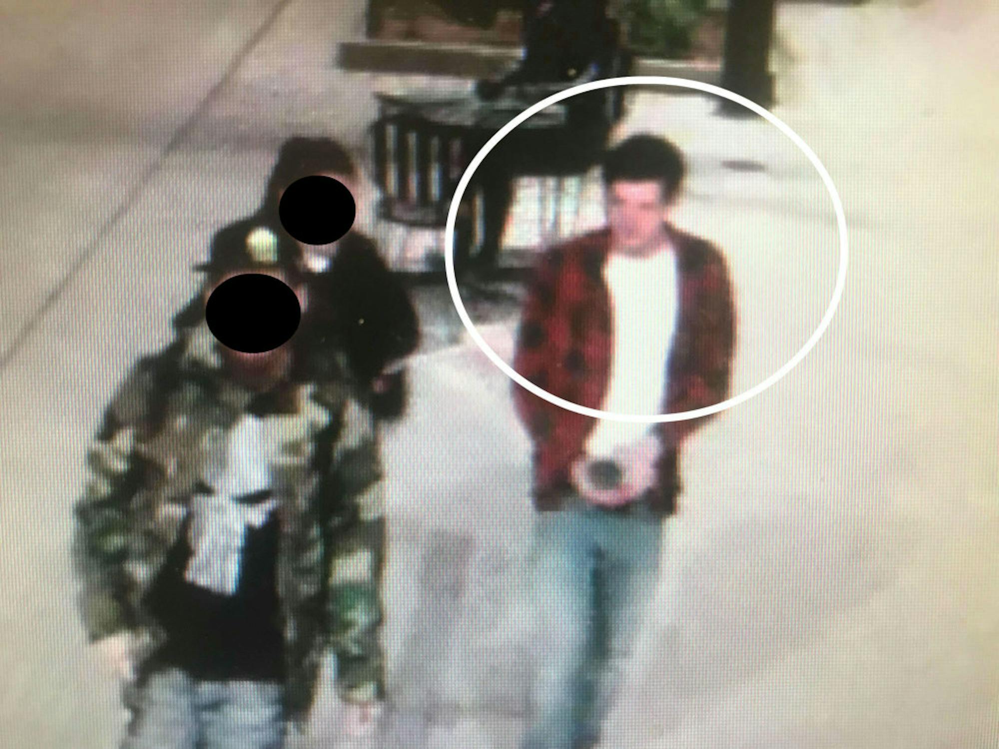 Pg-Statue-vandalism-bw